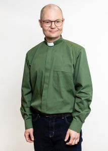 Diakoniatyöntekijän pitkähihainen paita miesten - Ateljé Solemnis