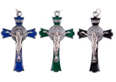 Krusifiksiriipus emali 