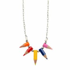 Värikynäkaulariipus Intiasta