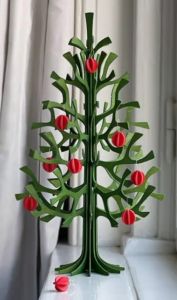 Lovi Joulukuusi tummanvihreä 30 cm 8 minipalleroilla