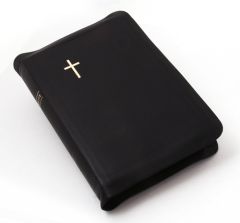 Nahkakantinen keskikokoinen Raamattu musta, vetoketju, reunahakemisto ja kultasyrjä 3836 JRH