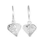 Varjelus-koukkukorvakorut